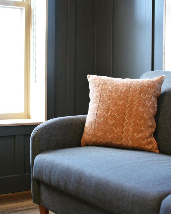 The Flying Steamshovel Inn Rossland Extérieur photo